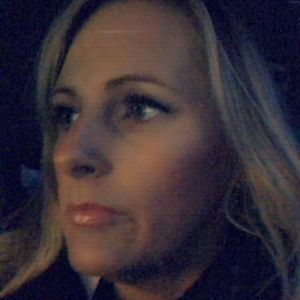 Meet your Posher, Corinne